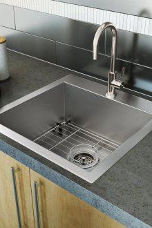 Lavello in acciaio inossidabile