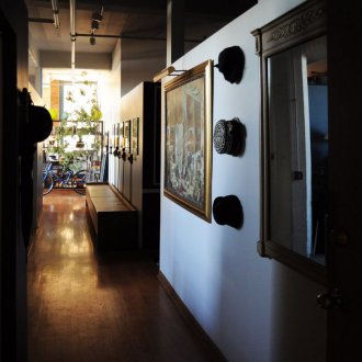 Decor in the hallway loft
