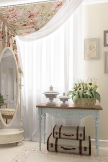 Hallway with mirror and provence flower curtains