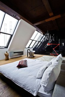 Loft-style bed without headboard