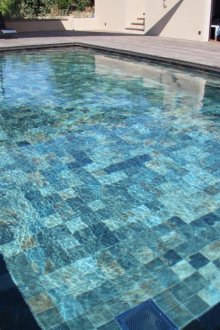 Piastrellatura per piscina