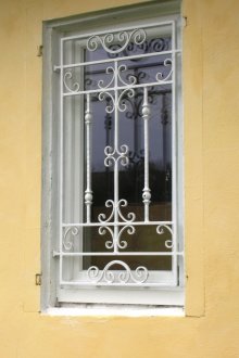Pencere ızgarası
