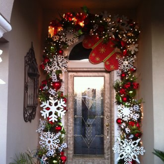 New Year's entrance door decoration