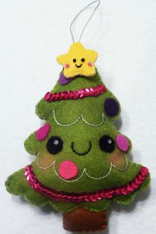 Christmas tree made of felt