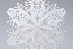 Mga papel na gawa sa snow snowflake