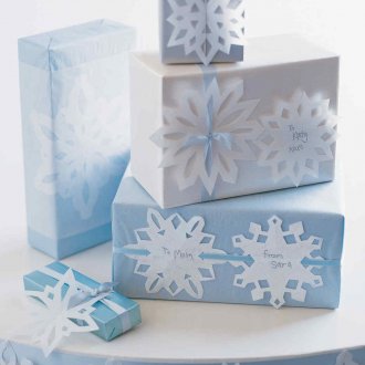 Flocos de neve de papel na decoração