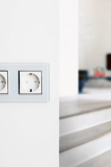 Elektronik güç çıkışı