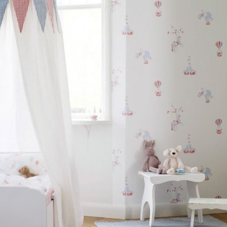 Bir kız bebek için duvar kağıdı