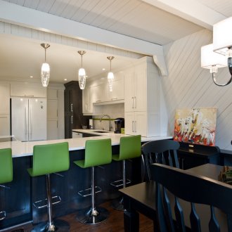 Dapur 14 persegi. m dengan pendirian