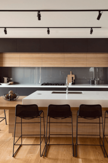 Dapur 14 persegi. m di rumah negara