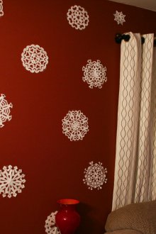 Flocos de neve de papel na parede