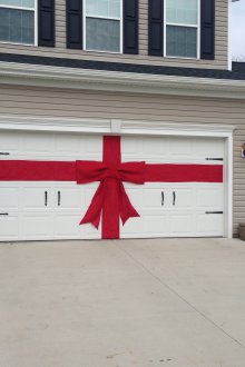New Year's garage door decoration