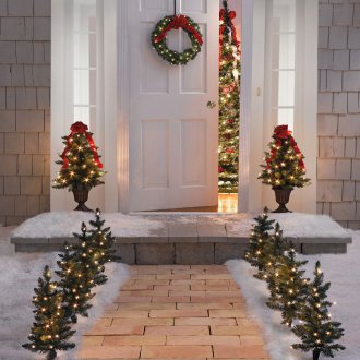 New Year's installation at the front door