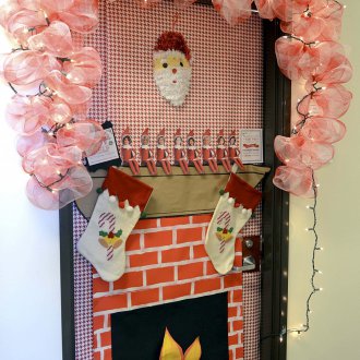 Original door decoration for the new year