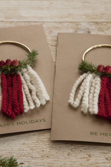 New Year's crafts from threads
