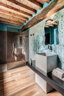 Rustic bathroom