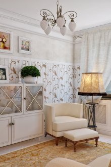 Provence tarzında oturma odası iç bej, altın ve beyaz renkler