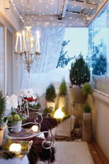 Ghirlanda di Natale sul balcone