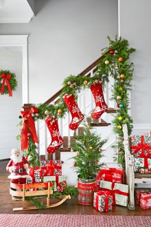 Ghirlanda di Capodanno con calze