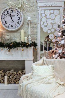 Lareira de Natal branca fora da caixa