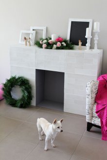 Lareira de Natal fora da caixa quadrada
