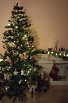 Lareira de Natal fora da caixa e papel de parede