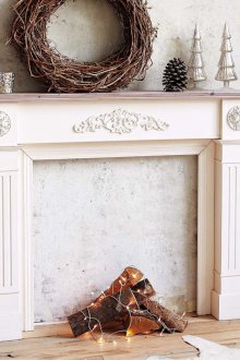 Lareira de Natal fora da caixa no estilo de shabby chic