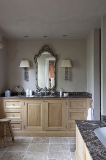 Oyma banyo aynası