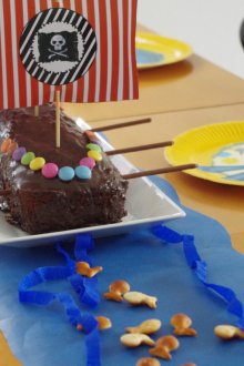 Kindergeburtstag mit Piratenmotiven