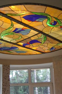 Runde Glasdecke im Haus