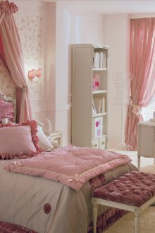 Quarto infantil em estilo provençal é grande