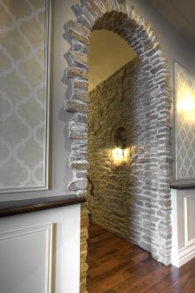 Interior light stone arch
