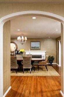 Interior arch with plastic trim