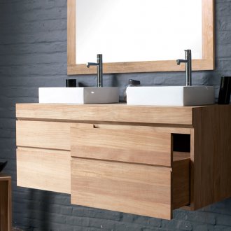 Muebles de baño con cajones.