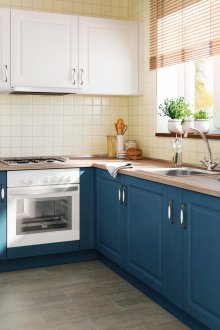 Kleines Küchendesign im Landhausstil