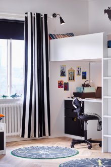Children's furniture for three