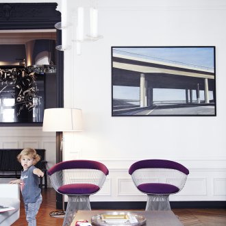 Budget repairs in a studio apartment with modern furniture