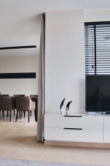 Budget repairs in a studio apartment minimalism