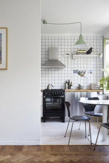 Budget repair in a small studio apartment