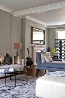 Budget repairs in a studio apartment with screens