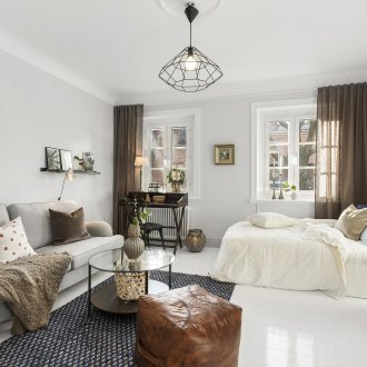 Diseño de un apartamento de una habitación con una luminosa habitación infantil.