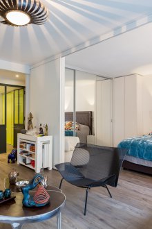 Zoning of a bedroom in a studio apartment