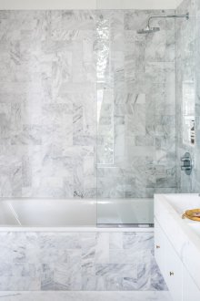 Küçük Mermer Fayans Banyo Tasarım Fikirleri