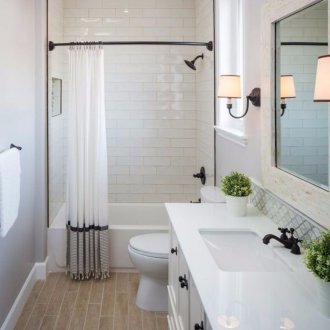 Badezimmer 4 qm im Haus