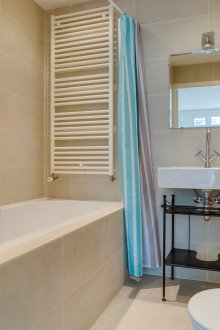 Badezimmer 4 qm in der Wohnung