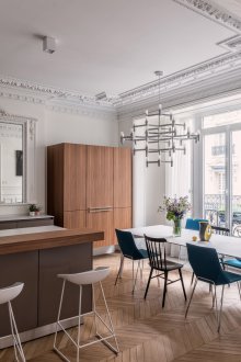 Putzdekor im Esszimmer