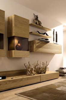 Il muro del soggiorno è in legno