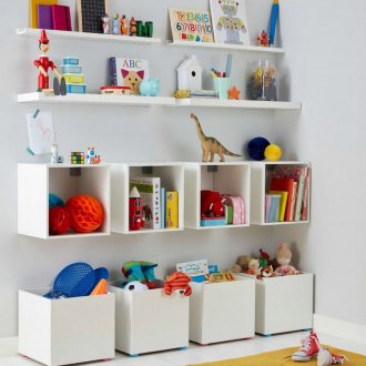 Jouets d'étagère