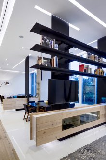 Glossy living room shelving