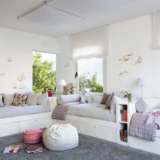 Design nursery for three children white